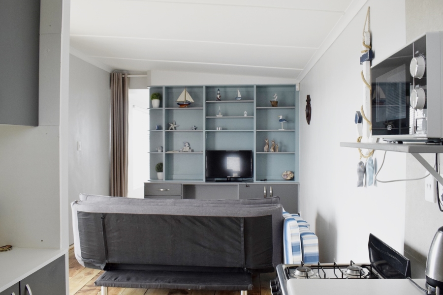 5 Bedroom Property for Sale in Struisbaai Western Cape